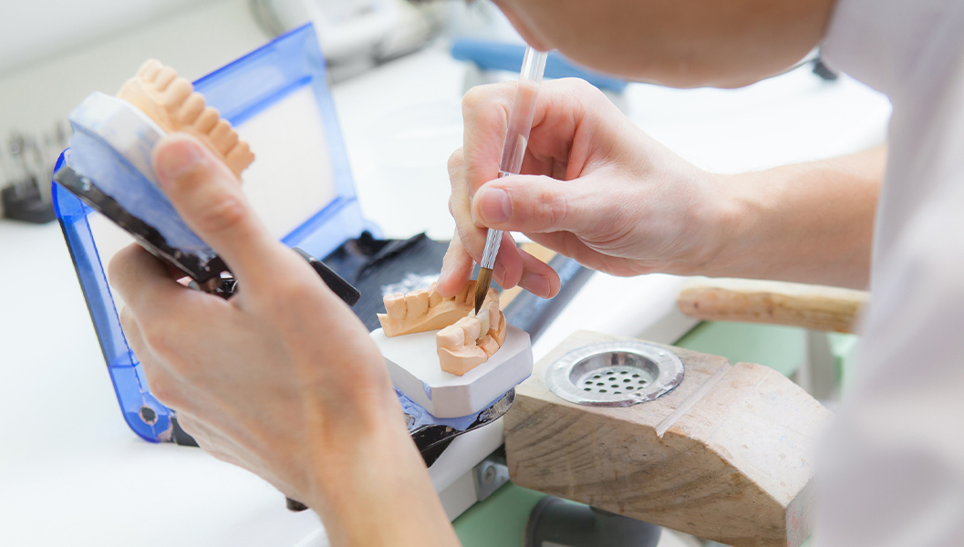 呉市中通の入れ歯治療