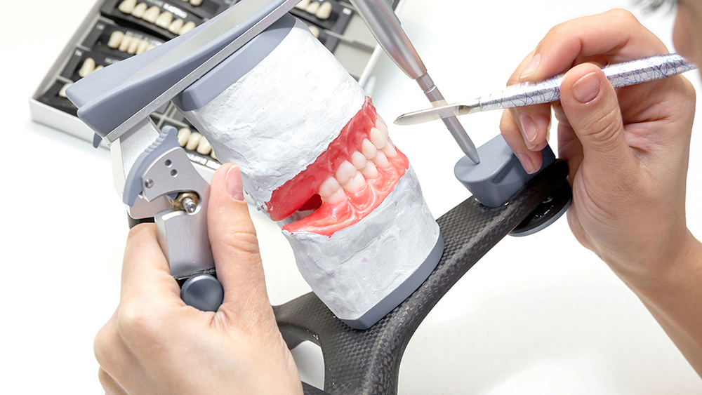 呉市中通の保険の入れ歯治療