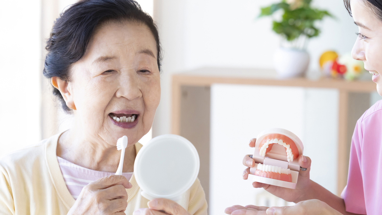 呉市中通の保険のノンクラスプデンチャー